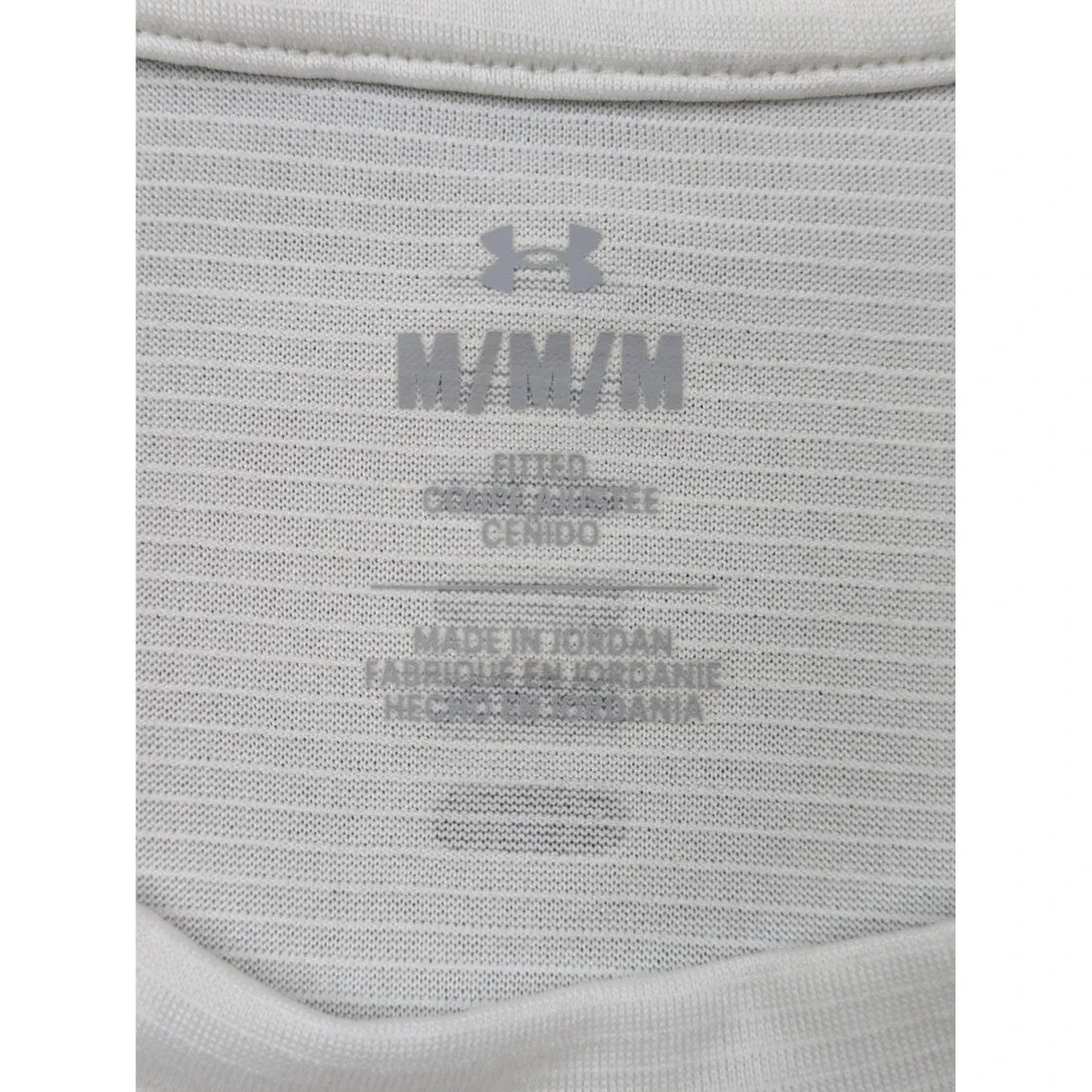 Under Armour Shirt Mens Medium White Long Sleeve Fitted Performance Base Layer